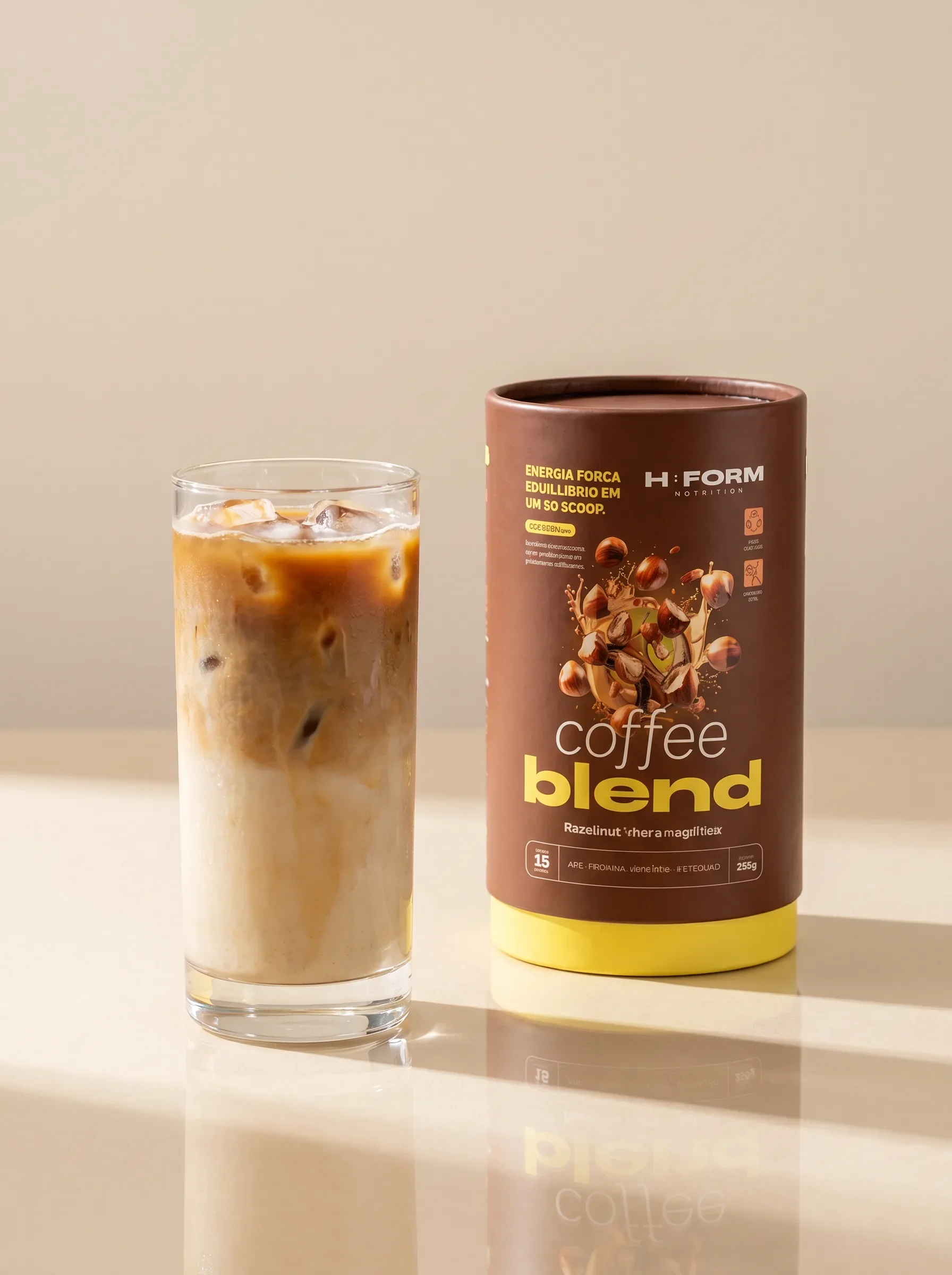 Café gelado de avelã em camadas - Coffee Blend